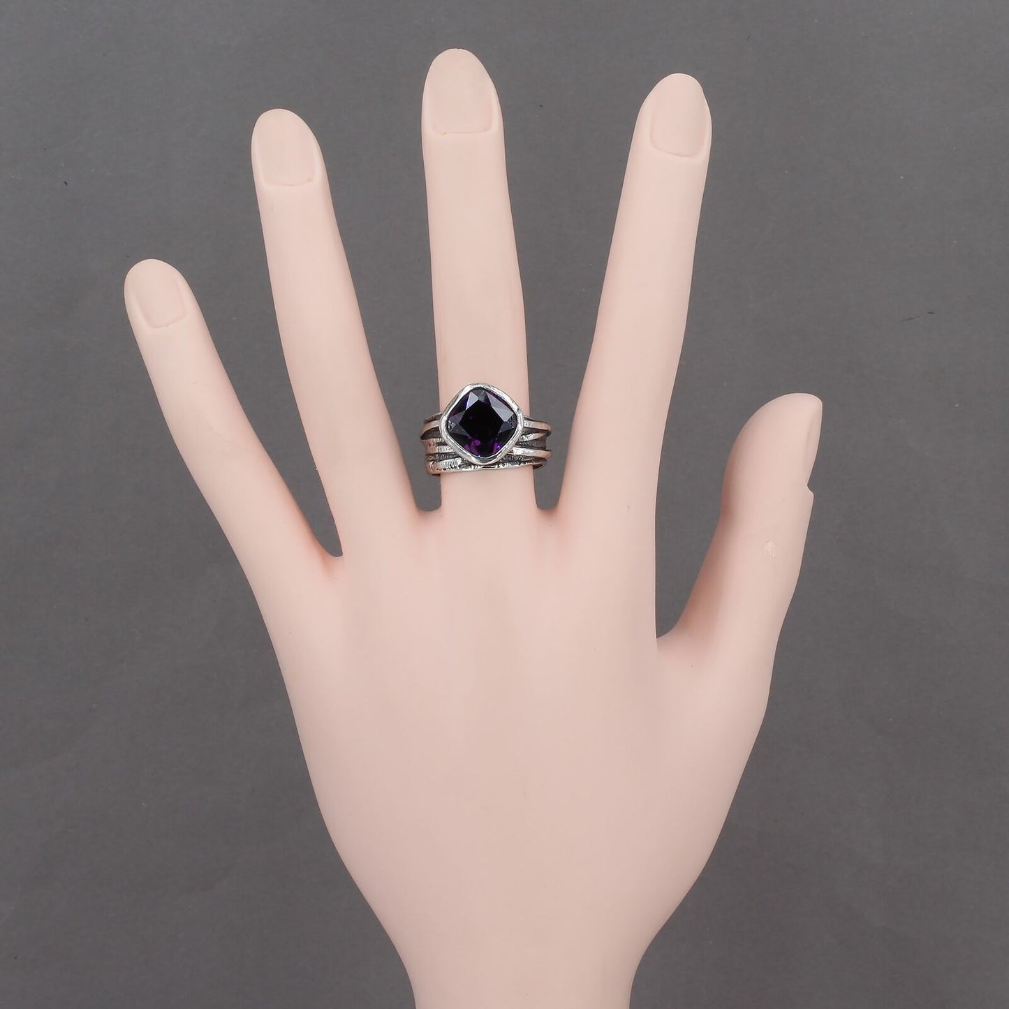Retired Silpada Oxidized Sterling GLADIATOR GLAM Purple CZ Ring R2757 Size 8.75