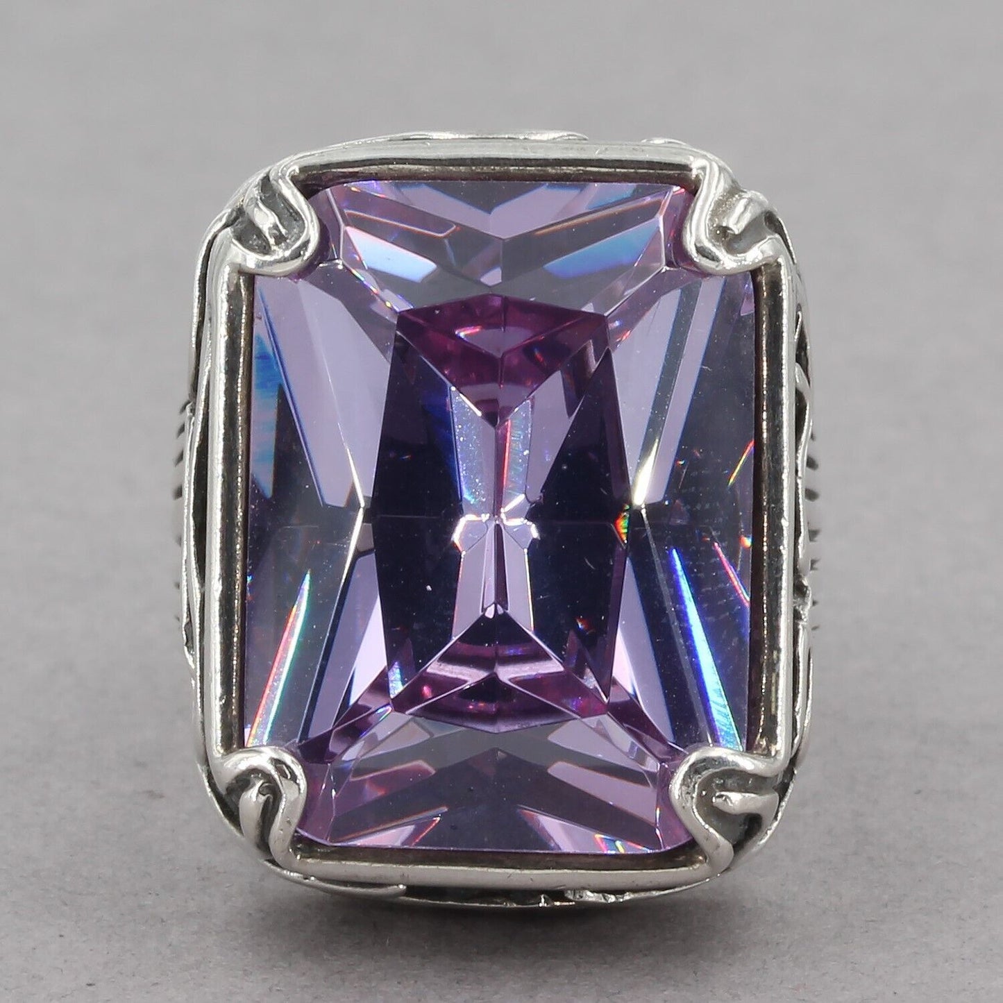 Retired Silpada Sterling Silver Purple CZ LAVENDER FIELDS Ring R2001 Size 6.75