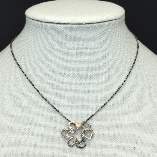 Retired Silpada Sterling Silver Openwork Stylized Flower Pendant Necklace N1347