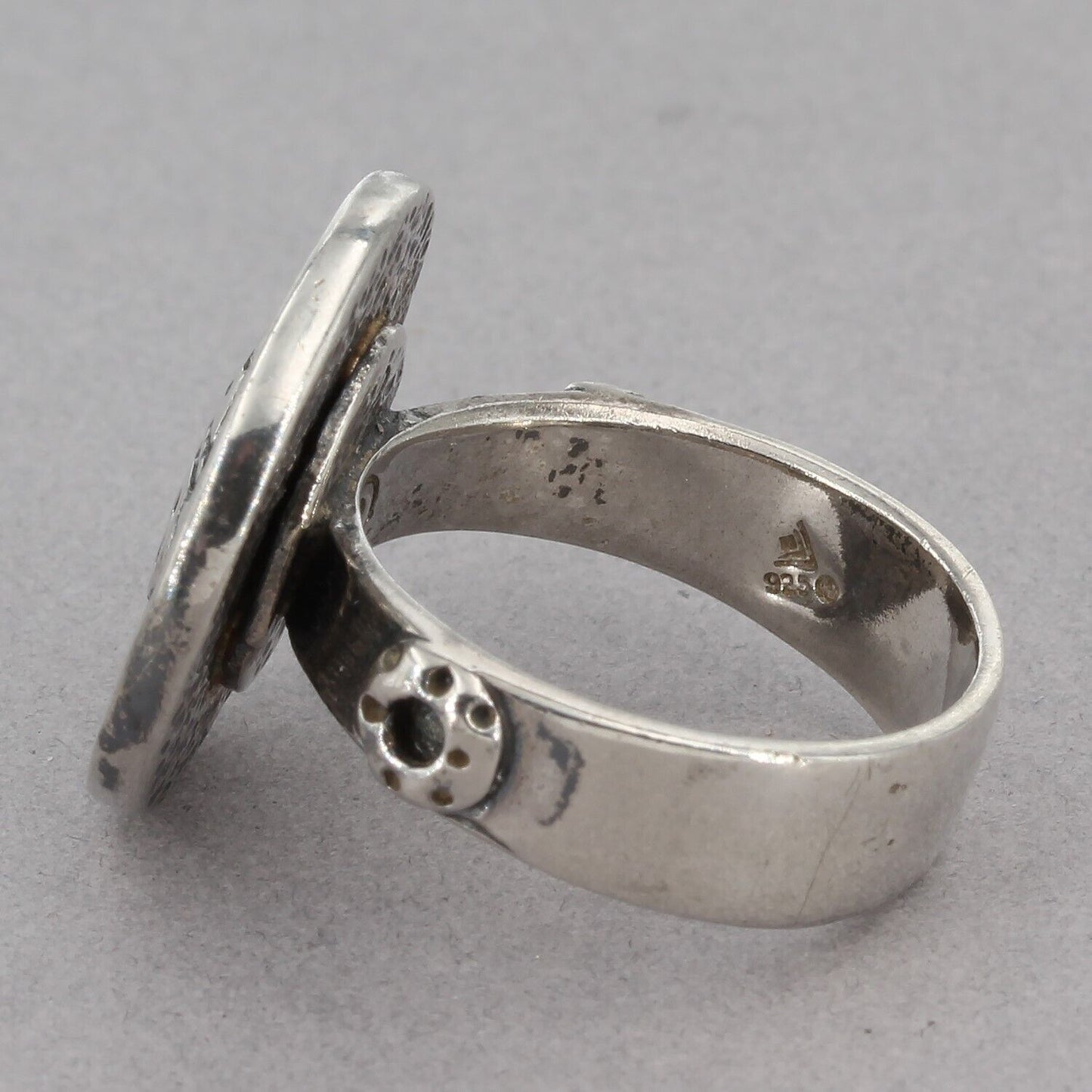 Retired Silpada Textured Oxidized Sterling Silver Mosaic Disc Ring R1531 Size 7