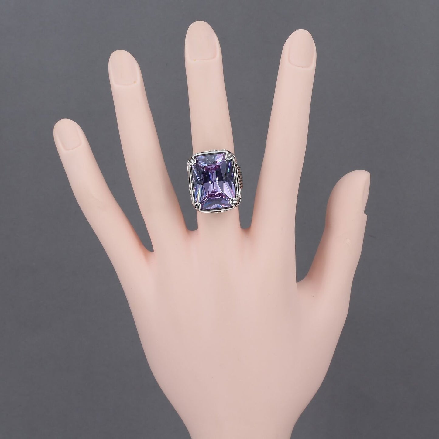 Retired Silpada Sterling Silver Purple CZ LAVENDER FIELDS Ring R2001 Size 6.75