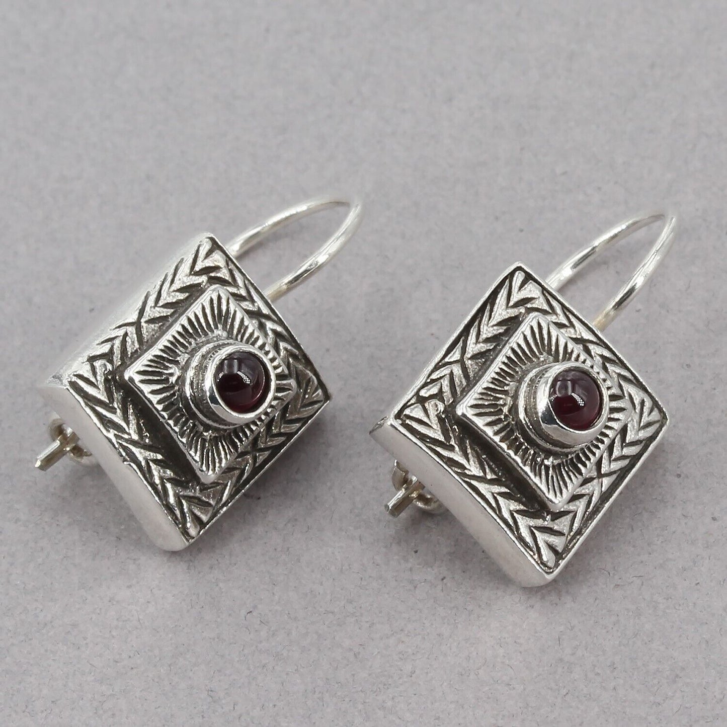 Anatoli Handcrafted Sterling Silver Garnet Cabochon Square Small Drop Earrings