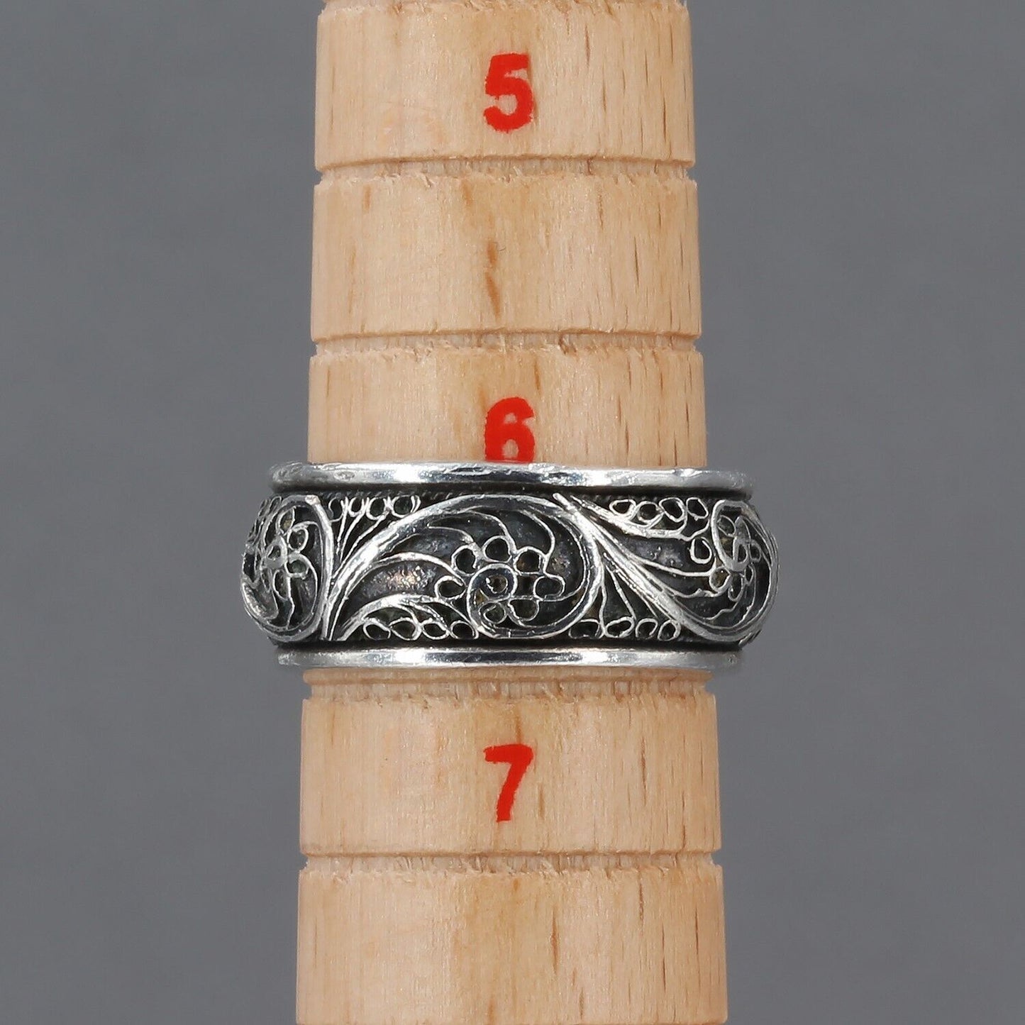 Lori Bonn Handcrafted Oxidized Sterling Filigree Flower Vine Band Ring Size 6