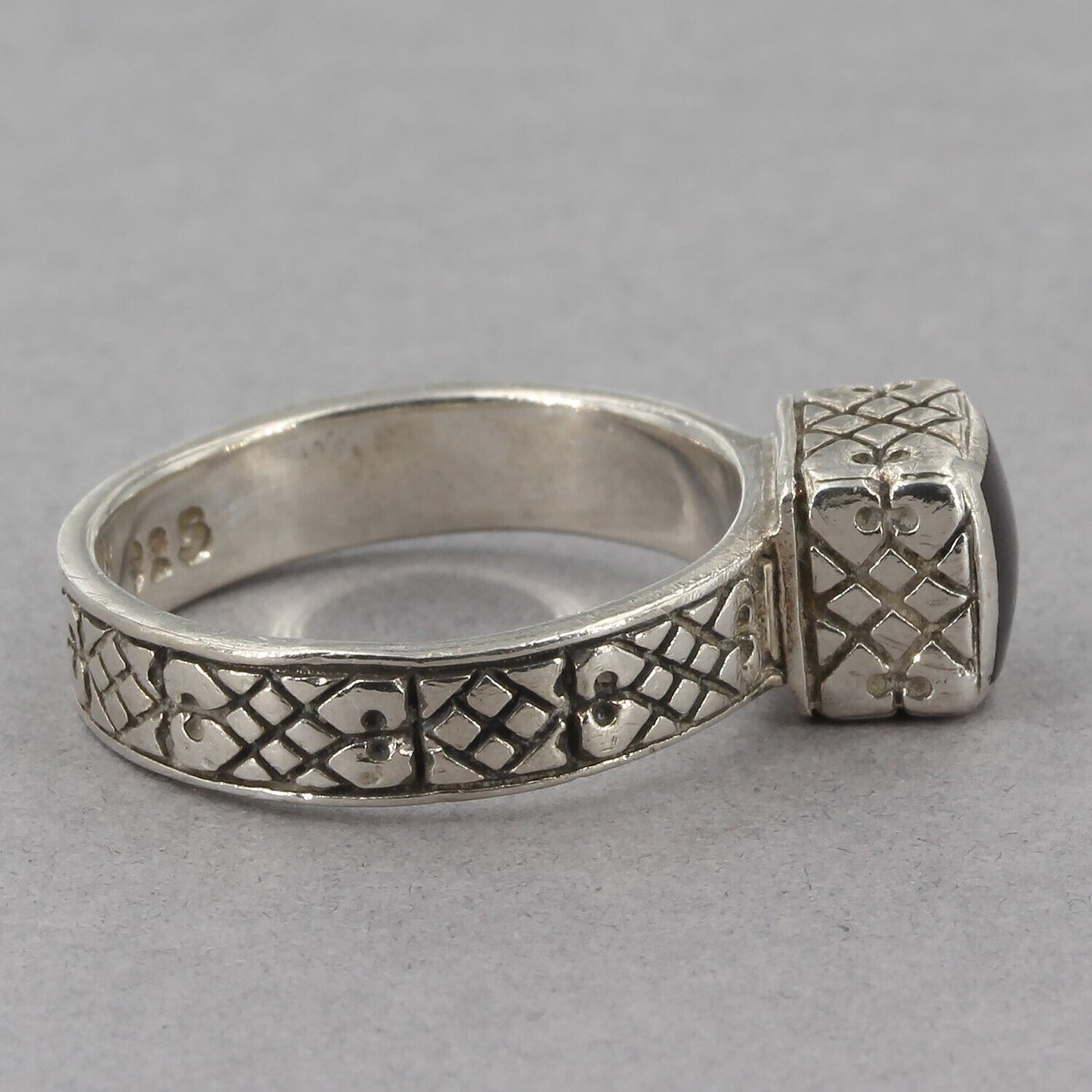 Retired Silpada Sterling Square Black Onyx Inlay Etched Band Ring R0945 Sz 6.75