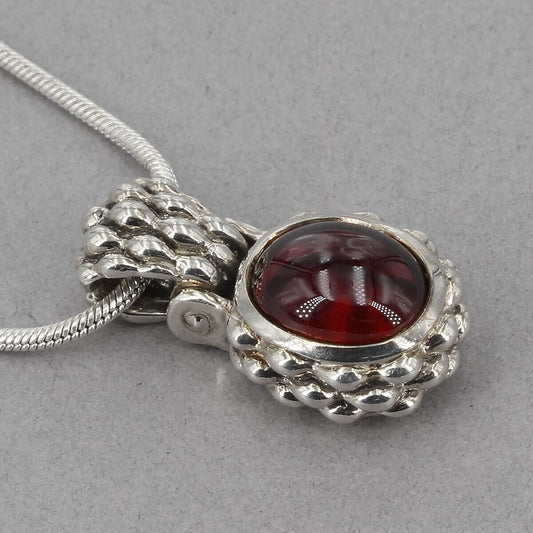Waterford Fine Jewelry Sterling Silver Garnet Cabochon Pendant 16" Necklace