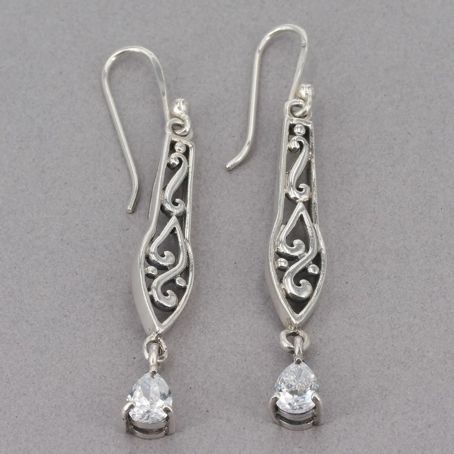 Vintage Silpada Sterling Silver Filigree Scroll CZ Drop Dangle Earrings W1080