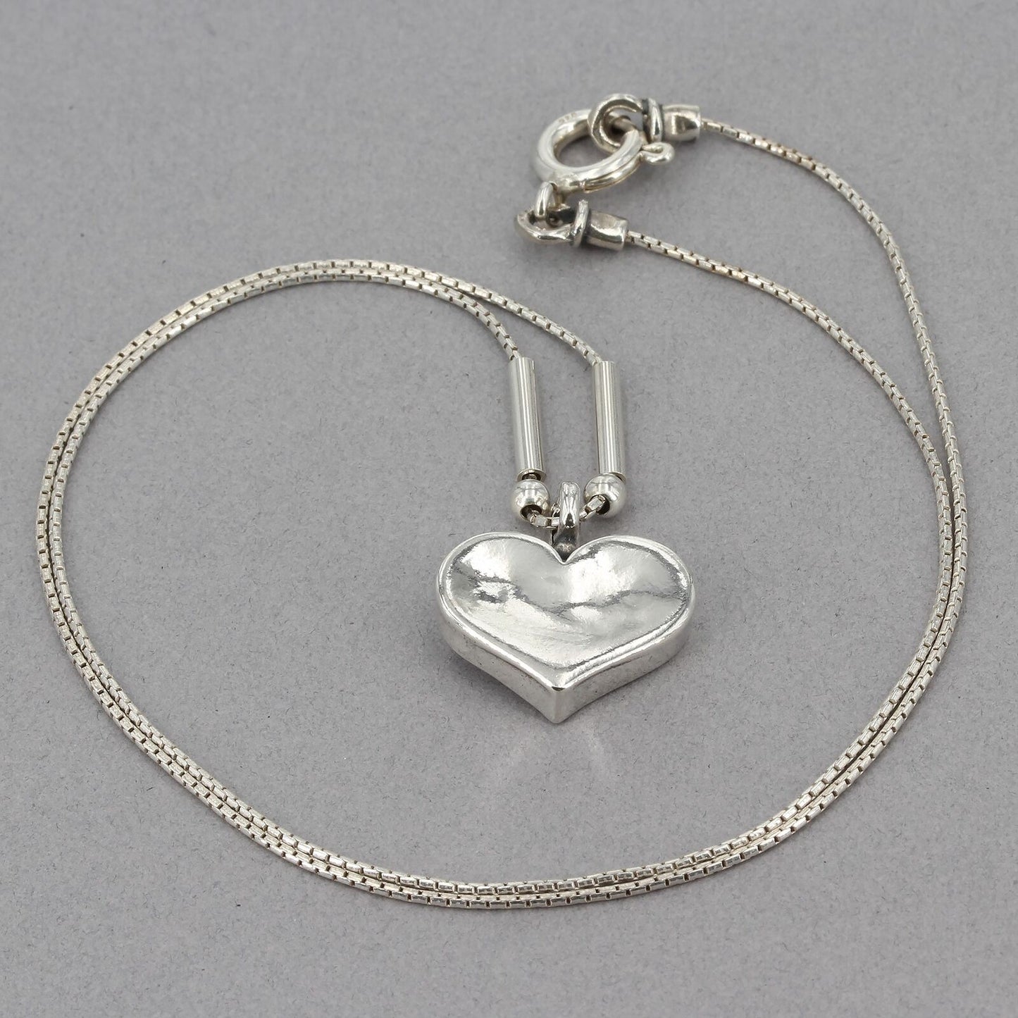 Vintage Silpada Sterling Silver Hammered Heart Pendant 17" Necklace N0514