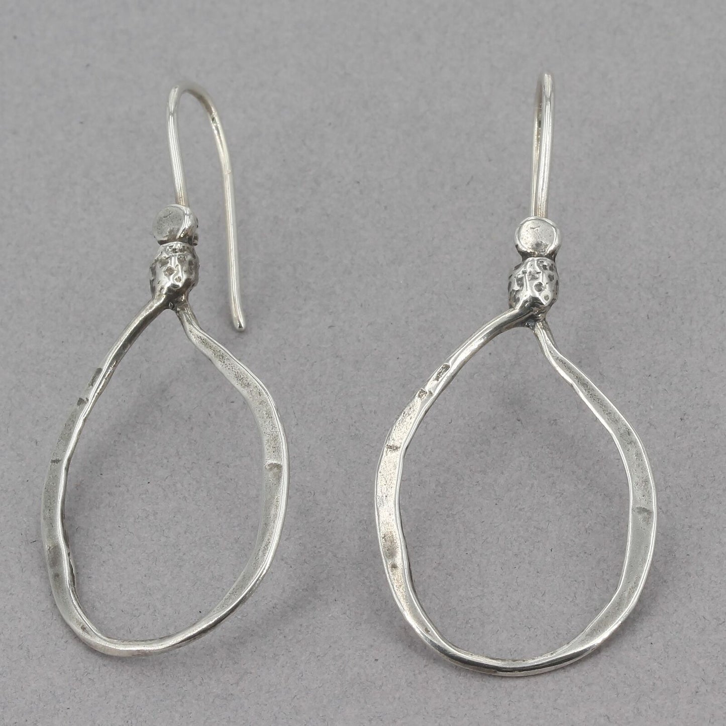 Retired Silpada Hammered Sterling LASSO Loop Drop Wire Dangle Earrings W1551