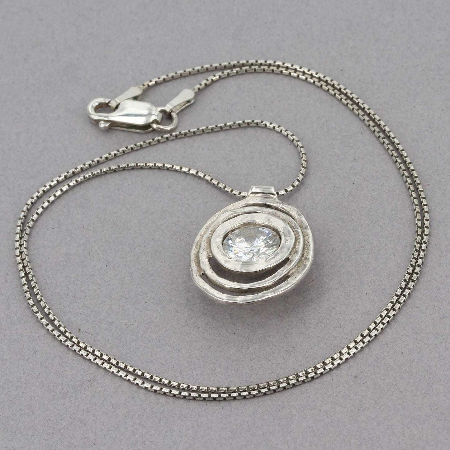 Retired Silpada Sterling Silver Cubic Zirconia BULLSEYE Pendant Necklace N1338