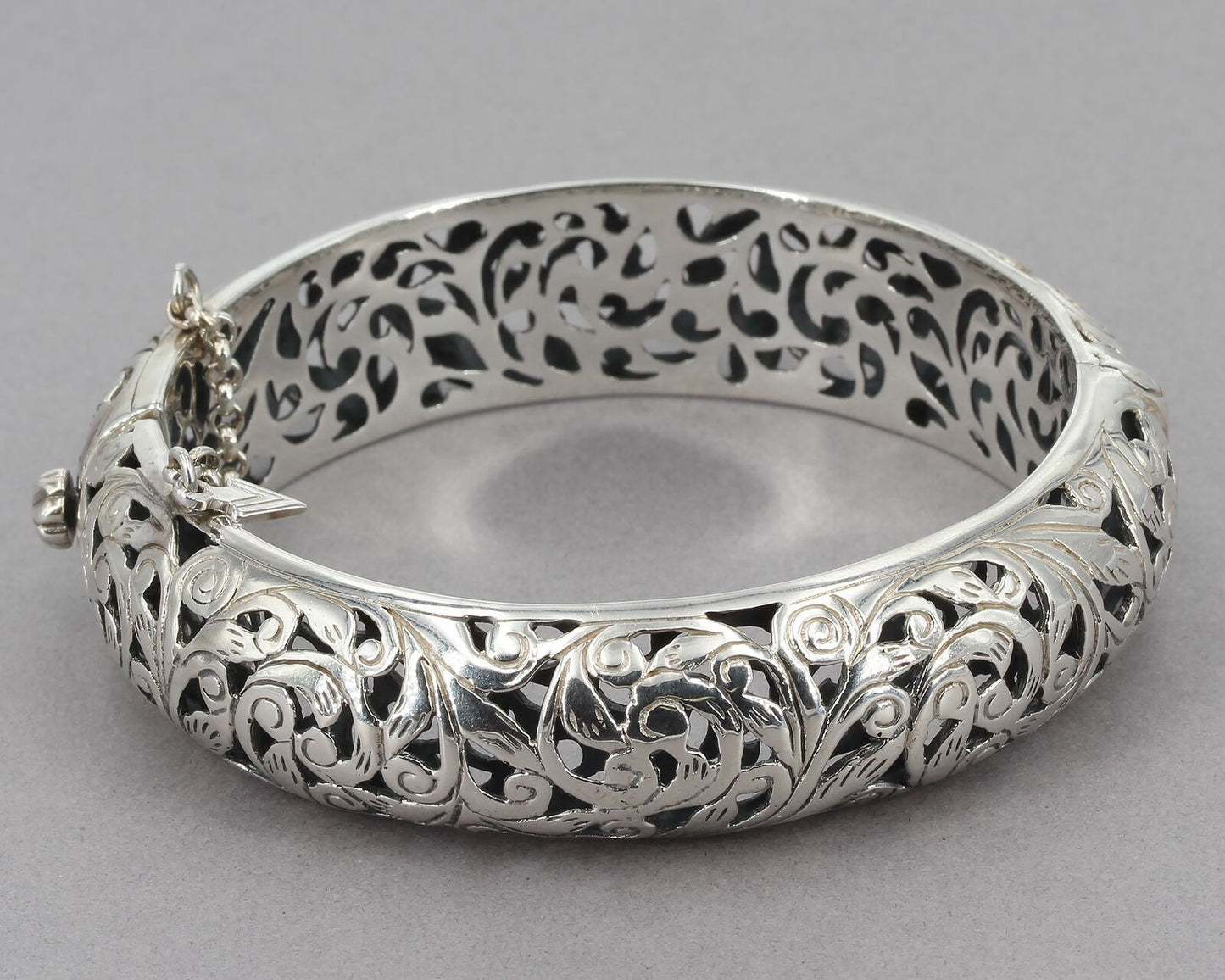 Retired Silpada Sterling Open Scroll FOREVER STUNNING Wide Bangle Bracelet B1829