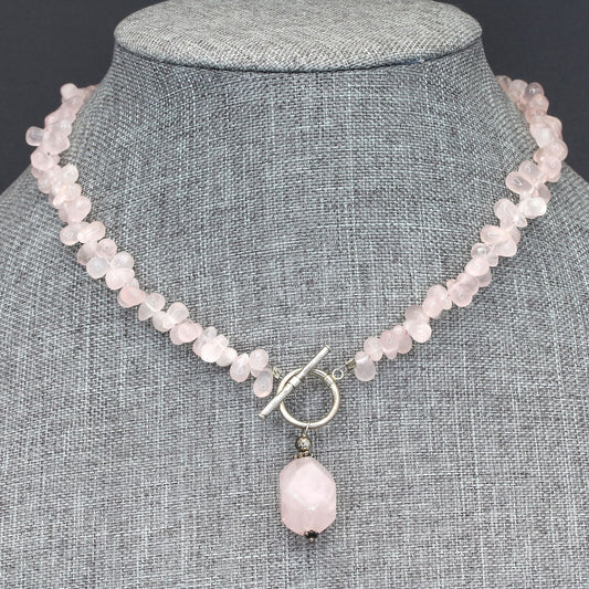 Vintage Silpada FLIRTY & FUN Rose Quartz Beaded Front Toggle Necklace N1058