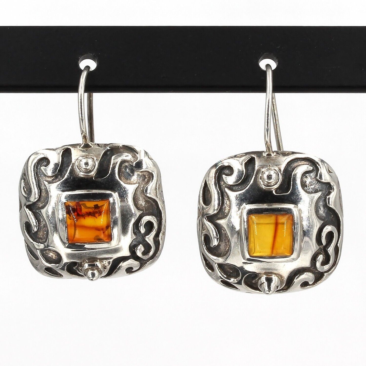 Vintage Silpada Sterling Silver Oxidized Artisan Scroll Amber Earrings W0911