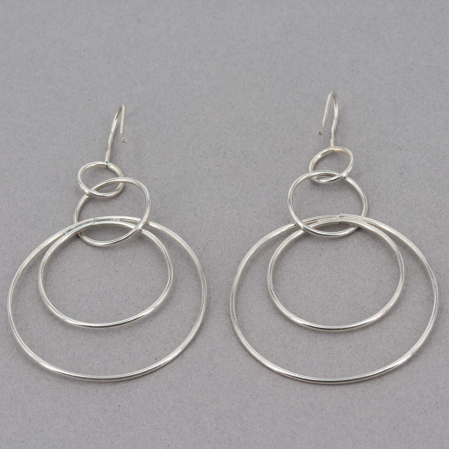 Retired Silpada Sterling SPACE OUT Delicate Multi Circle Dangle Earrings W1237