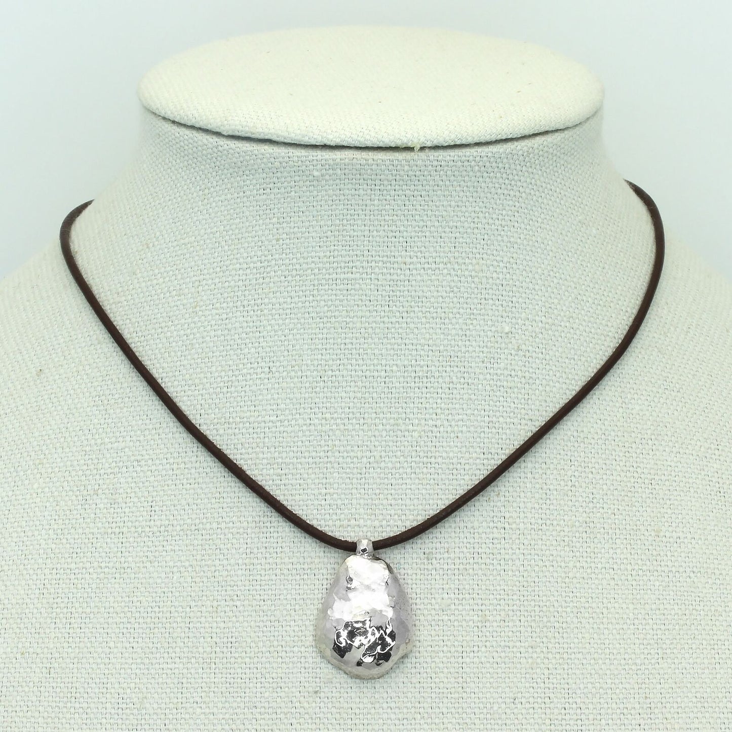 Retired Silpada Hammered Sterling Nugget Pendant 16" Leather Cord Necklace N1456