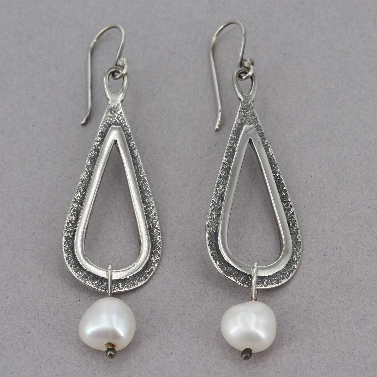 Silpada Oxidized Sterling Elongated Teardrop Earrings with Pearl Dangles W1388