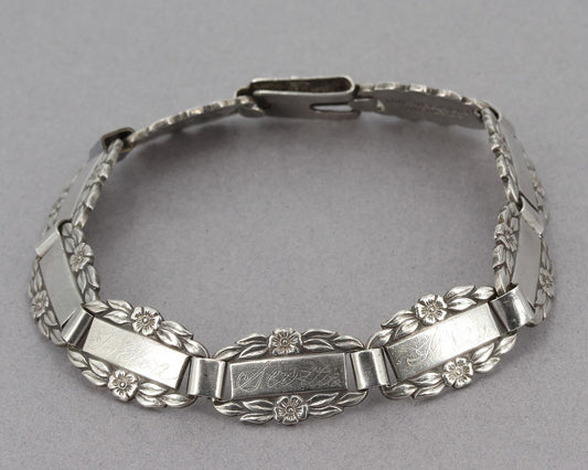 Vintage 1944 Sterling Silver Forget Me Not 9 Link 7" Bracelet w/ Engraved Names