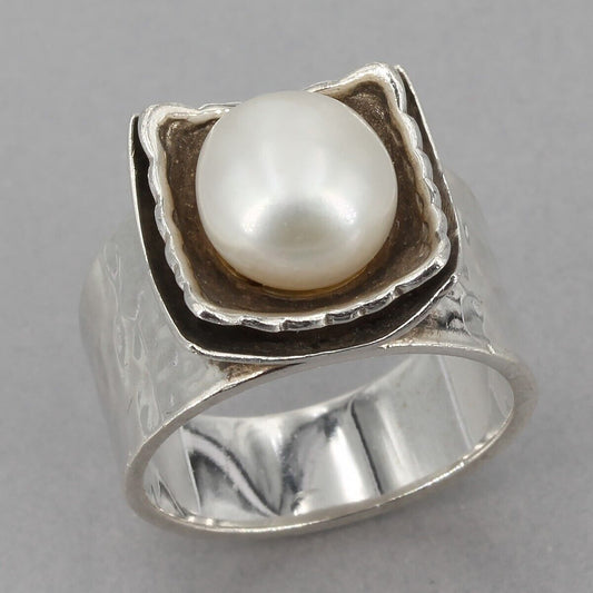 Vintage Silpada Hammered Sterling Silver Cultured Pearl Ring R0898 Size 6.25