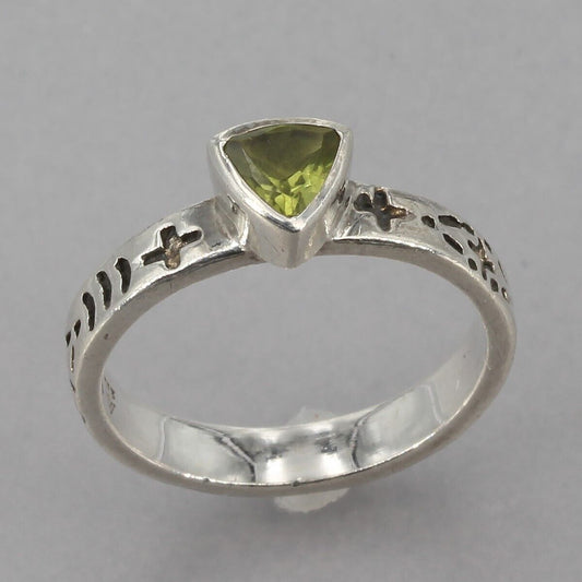 Vintage Silpada Sterling Silver Peridot Stackable Ring Part of Set R0455 Sz 6.75