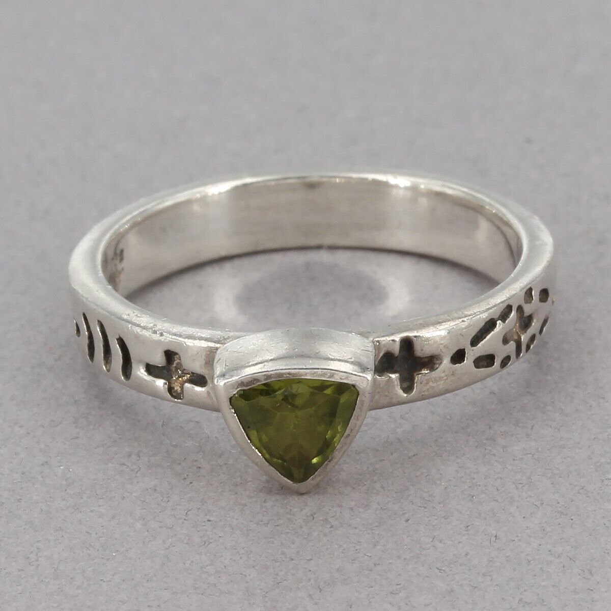 Vintage Silpada Sterling Silver Peridot Stackable Ring Part of Set R0455 Sz 6.75