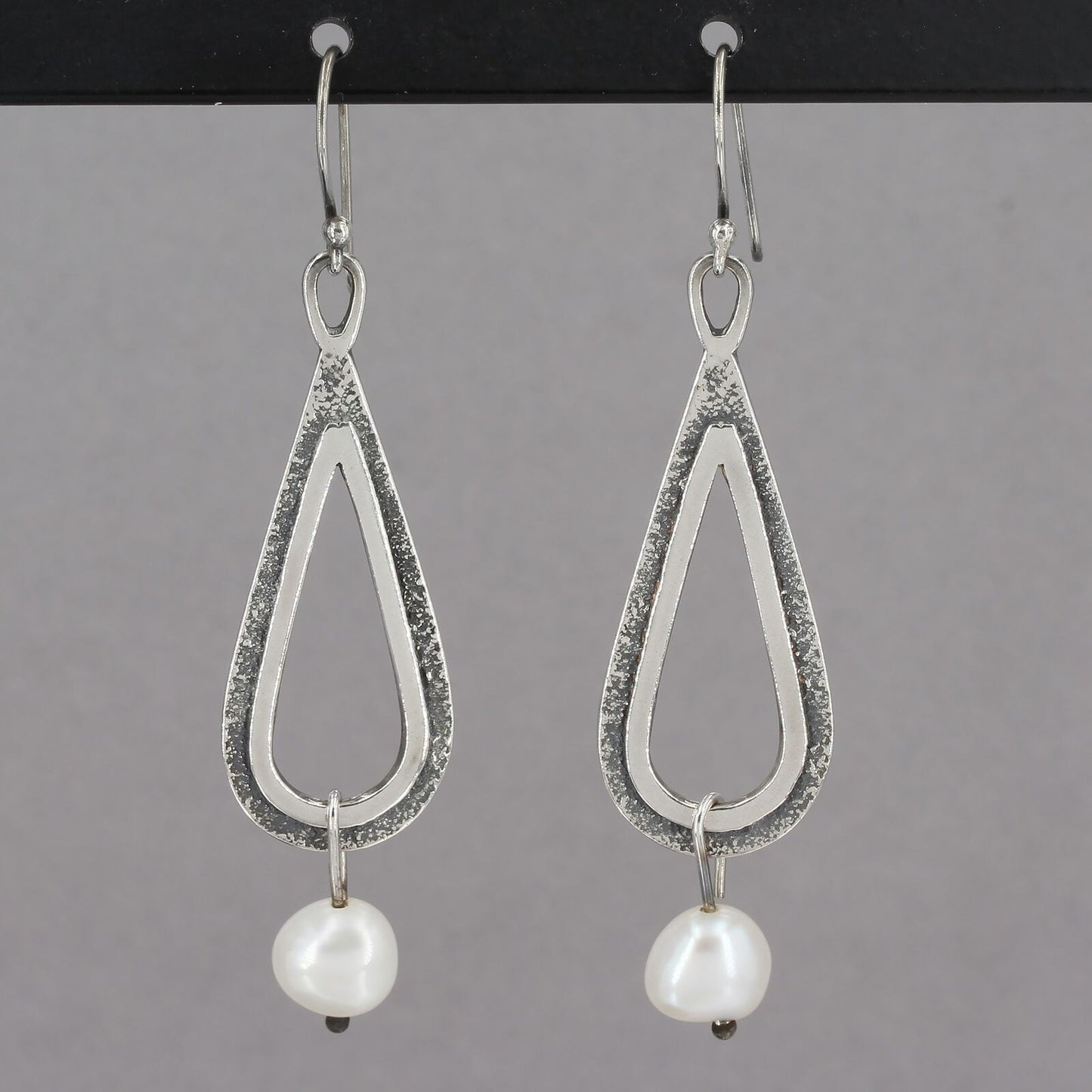 Silpada Oxidized Sterling Elongated Teardrop Earrings with Pearl Dangles W1388