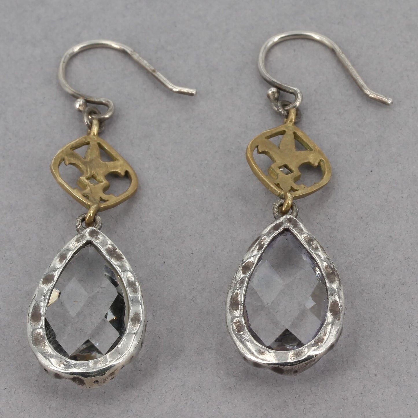 Retired Silpada Sterling Glass Raindrop Brass Fleur De Lis Dangle Earrings W2374