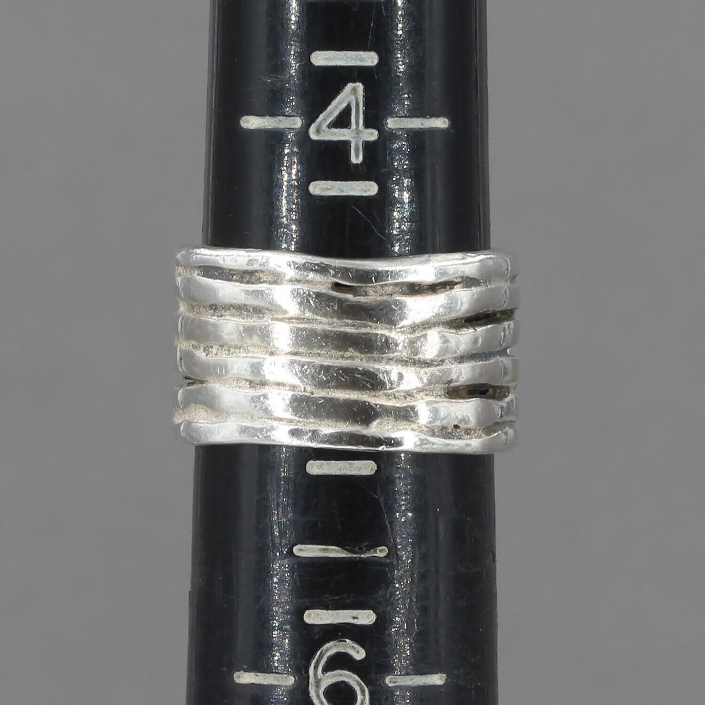 Retired Silpada Oxidized Sterling Silver Green Glass DAINTREE Ring R1463 Sz 4.75