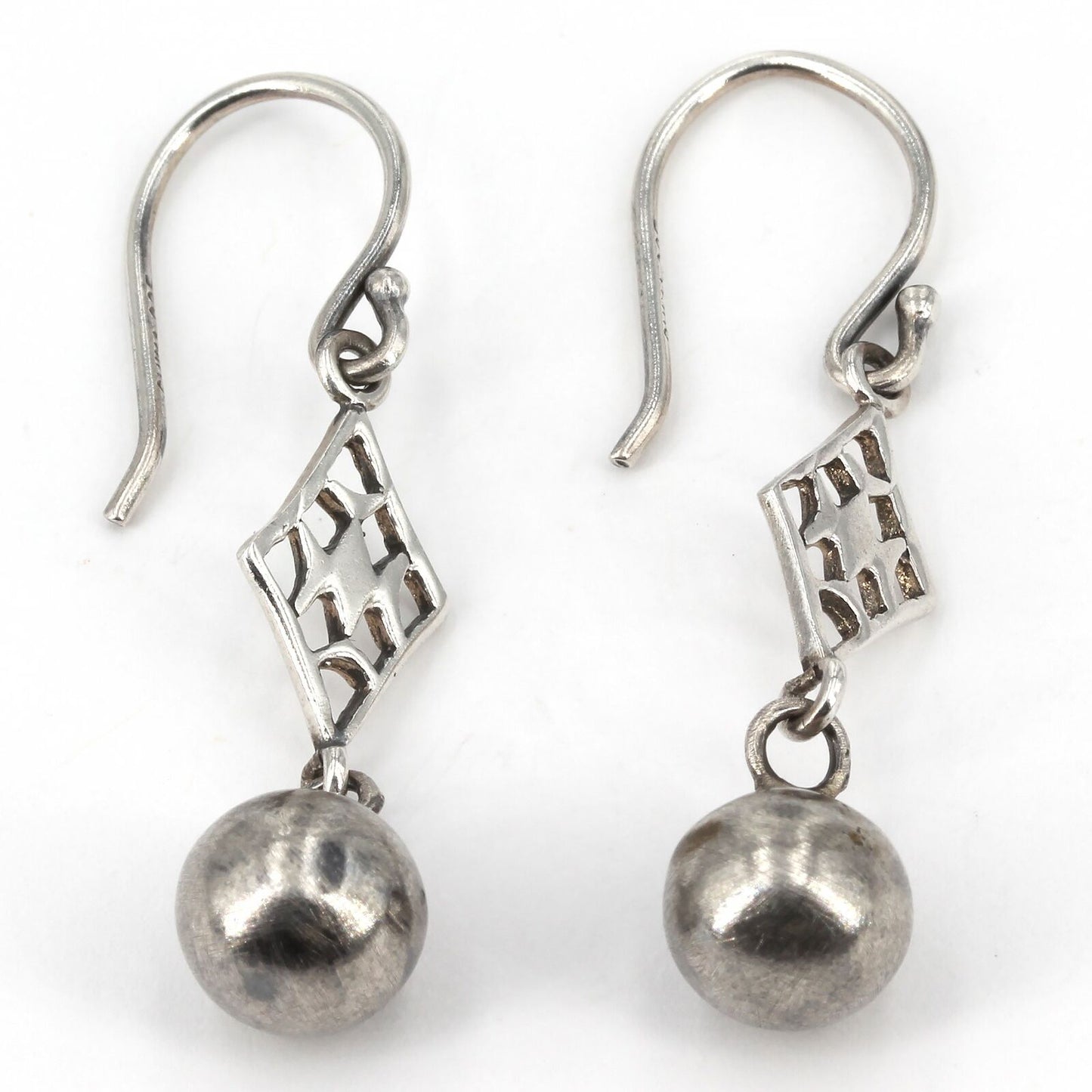 Retired Silpada Sterling Silver Hammered Ball Bead Dangle Earrings W1920