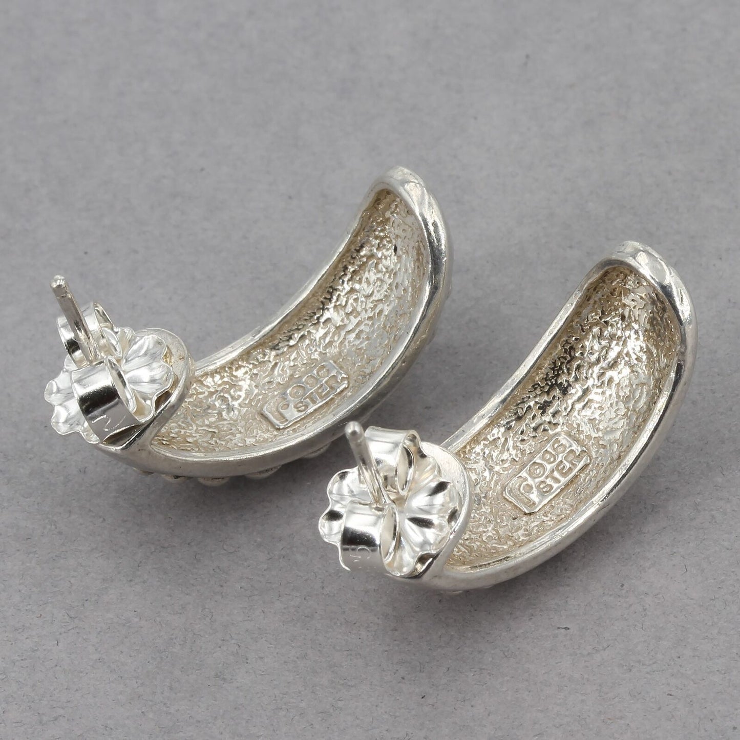 Vintage Carol Felley Handcrafted Sterling Silver Pebbled Earrings 3/8" x 7/8"