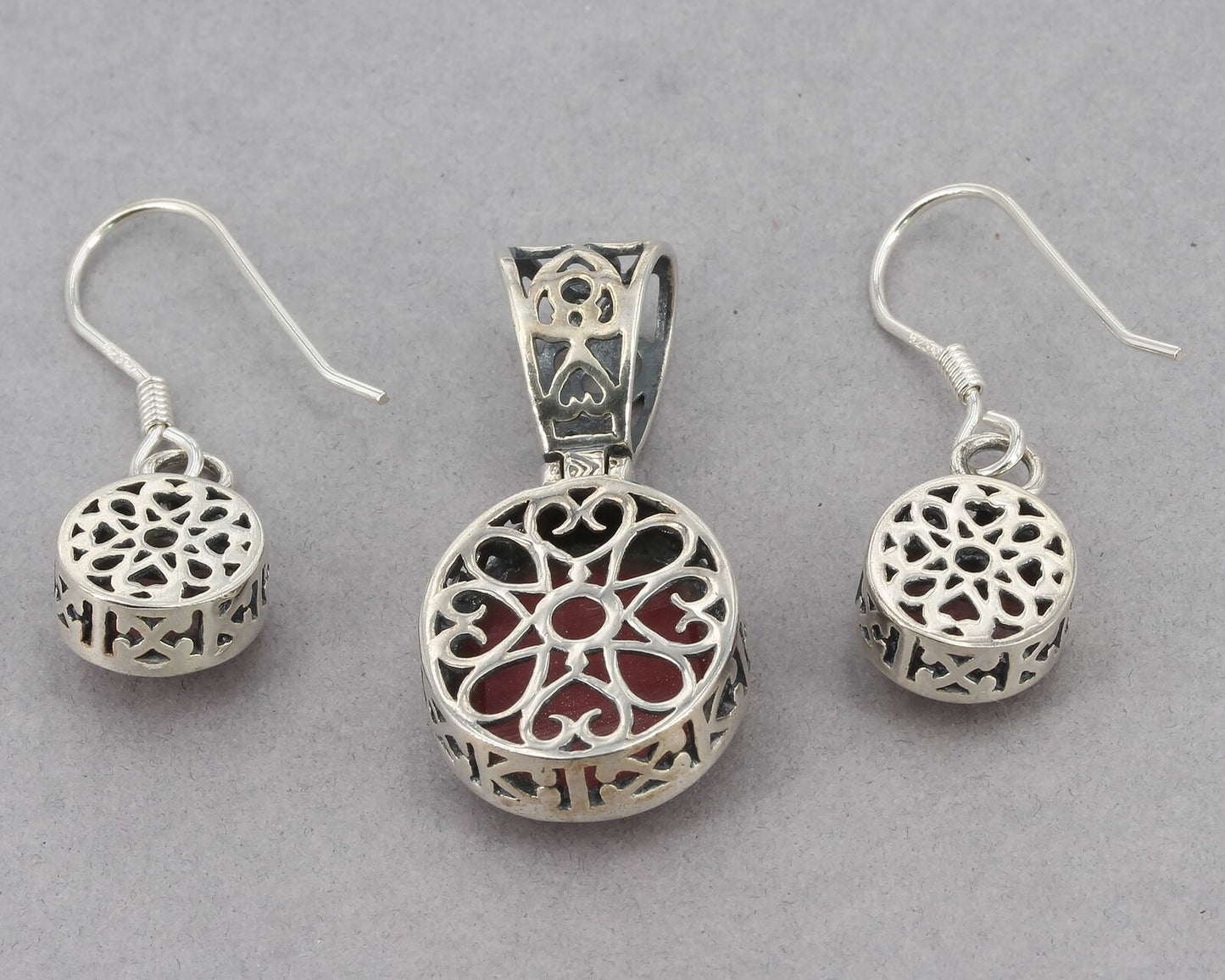 Retired Silpada Sterling Silver Oval Red Inlay Pendant Earrings Set S1300 W1298