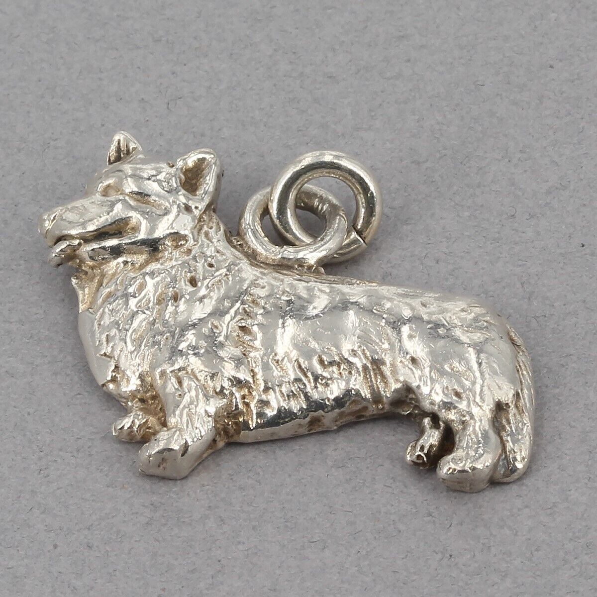 Fine Arf by Lisa Greene Handcrafted Sterling Silver Corgi Pembroke Dog Charm